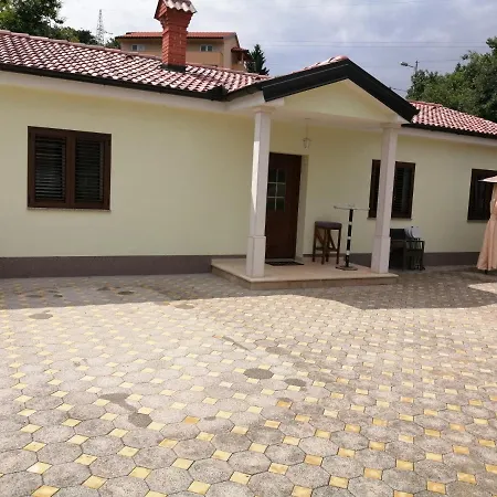 Villa Marko *